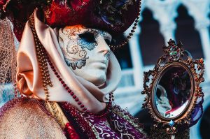 costume e maschera- progetto La magia dei sogni" CSEN